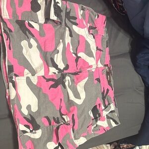 Almost Famous Pink Camo Cargo Shorts